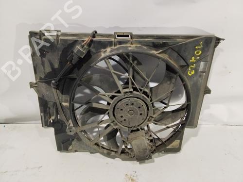 Używane Wentylator chłodnicy BMW 1 (E87) 118 d (122 hp) 30810260