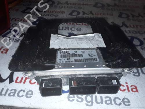 Used Engine control unit (ECU) PEUGEOT 1007 (KM_) 1.6 16V (109 hp) 8554732