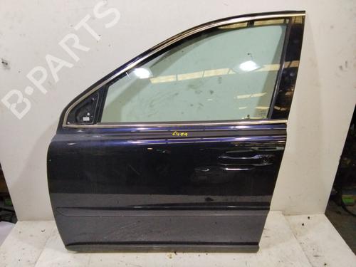 Used Left front door VOLVO XC90 I (275) D5 AWD (185 hp) 17809858