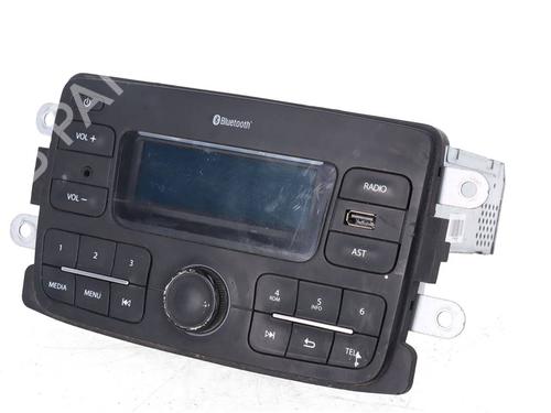 Used Radio Radio 39249131 39249131