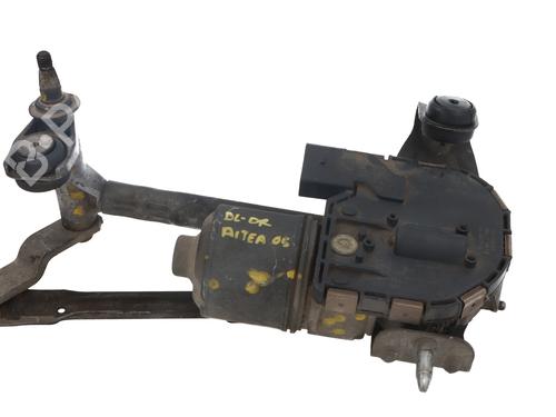 Used Front wiper motor SEAT ALTEA (5P1) [2004-2015]  31266705