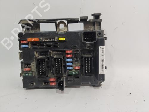 Boîte à Fusibles PEUGEOT PARTNER MPV (5_, G_) 1.6 HDi 75 (75 hp) 27393109