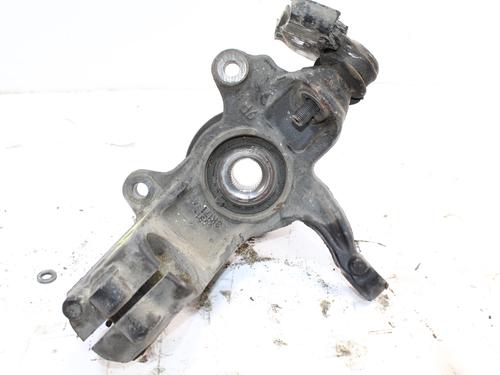 Used Left front steering knuckle VW TRANSPORTER T4 Van (70A, 70H, 7DA, 7DH) [1990-2003]  15505780