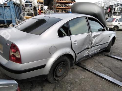 Venstre foran invendig håndtak VW PASSAT B5.5 (3B3)  | BP22385718I13 