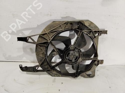 Used Radiator fan OPEL VIVARO A Van (X83) [2001-2015]  32289948