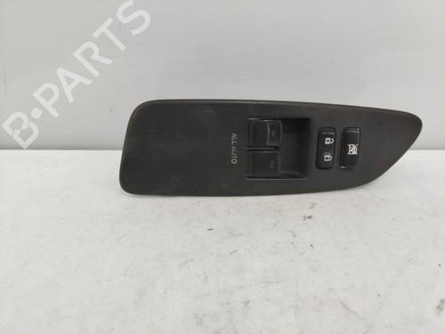 Used Left front window switch TOYOTA AURIS (_E15_) [2006-2012]  19140239