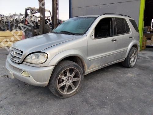 Brugte MERCEDES-BENZ M-CLASS (W163) ML 270 CDI (163.113) (163 hp) 4418385