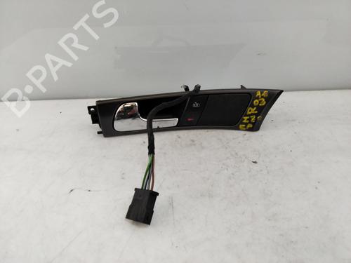 Venstre fortil invendig håndtag AUDI A6 C5 (4B2) [1997-2005]  23234394