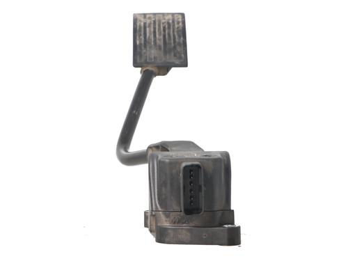 pedal-peugeot-508-i-8d_-2010-2011-2012-2013-2014-2015-2016-2017-2018-32420552 main image