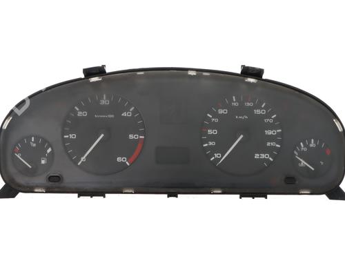 Used Instrument cluster Instrument cluster PEUGEOT 406 (8B) 2.0 HDI 90 (90 hp) 34366143 34366143