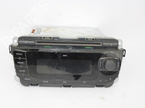 Used Radio SEAT IBIZA IV SC (6J1, 6P5) [2008-2018]  11947026
