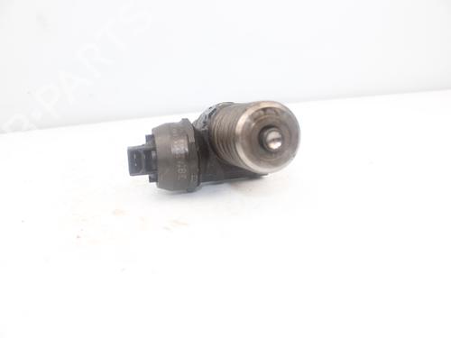 Used Injector VW PASSAT B5 (3B2) [1996-2001]  30604771