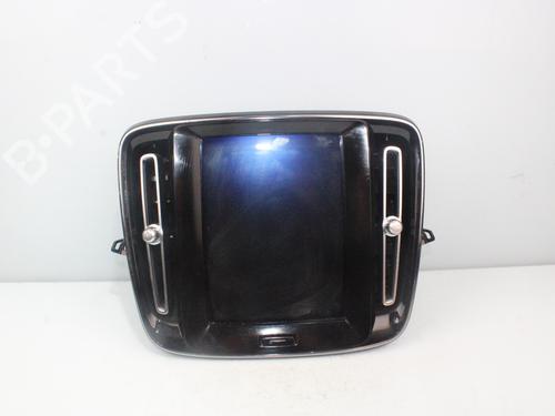 Used Display monitor VOLVO XC40 (536) [2017-2025]  17666726