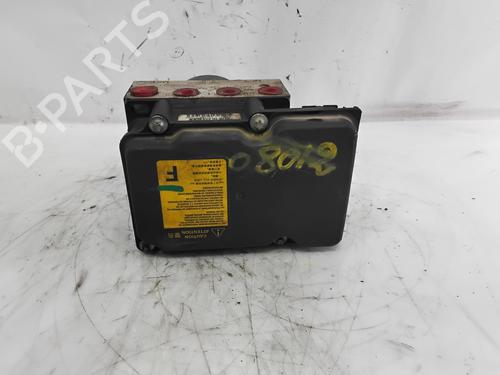 Used ABS pump TOYOTA YARIS (_P13_) 1.4 D (NLP130_, NLP130) (90 hp) 29120827