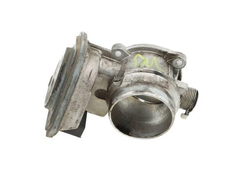 Used Throttle body Throttle body 39074050 39074050