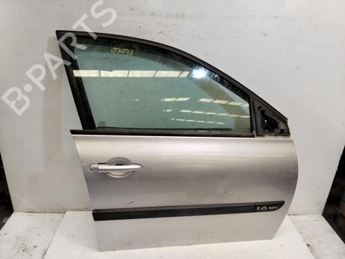 Used Right front door RENAULT MEGANE II (BM0/1_, CM0/1_) 1.6 16V (112 hp) 19139128