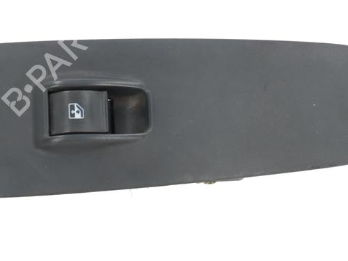 Used Right front window switch PEUGEOT BOXER Van 2.2 HDi 120 (120 hp) 31670691