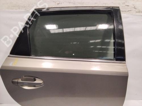 Right rear door TOYOTA AURIS (_E18_) 1.8 Hybrid (ZWE186_, ZWE186R) | BP23268803C5 