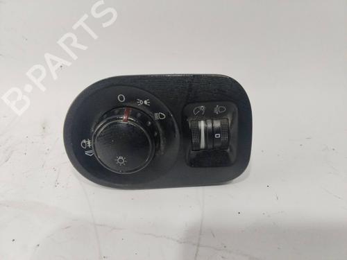 Used Headlight switch SEAT TOLEDO III (5P2) [2004-2009]  28977513
