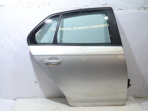 Puerta trasera derecha Puerta trasera derecha VW JETTA III (1K2) 1.6 (102 hp) 36649164 36649164