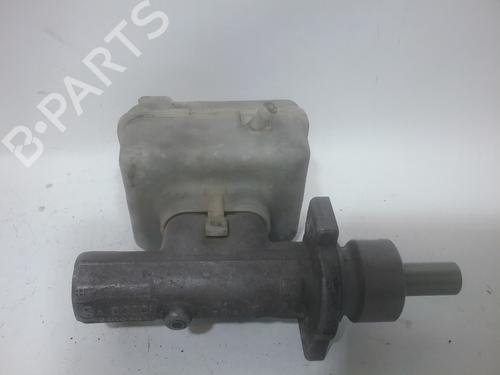 Used Brake master cylinder VW GOLF IV (1J1) 1.6 (100 hp) 10049025