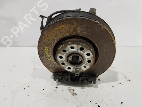 Used Left front steering knuckle VW PASSAT B6 (3C2) 2.0 TDI (110 hp) 31124563