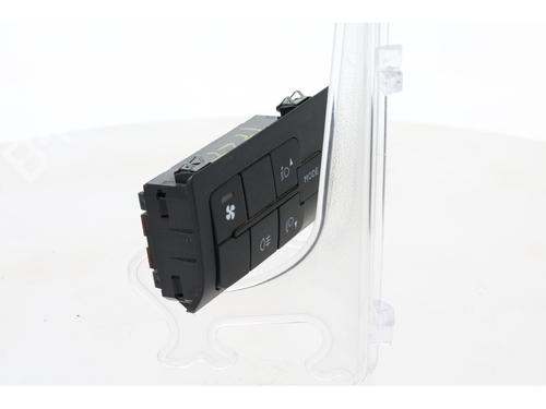 Switch CITROËN JUMPER II Van 2.0 BlueHDi 130 | BP29070576I30 