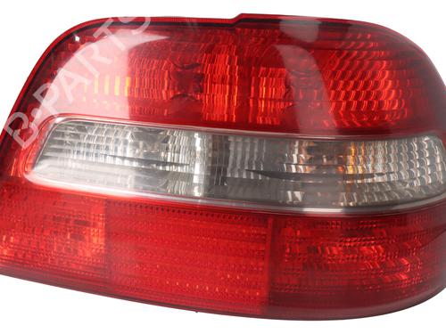 Used Right taillight Right taillight 37177444 37177444