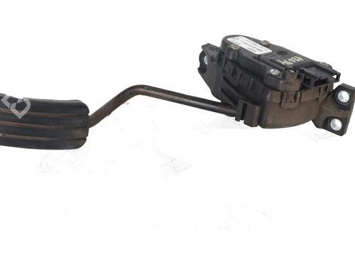 pedal-nissan-primastar-van-x83-2002-37072806 main image