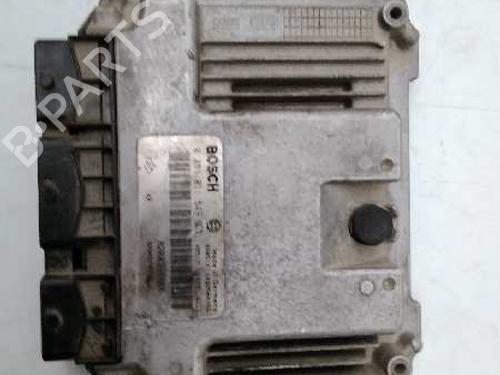 Used Engine control unit (ECU) RENAULT SCÉNIC II (JM0/1_) 1.9 dCi (JM0G, JM12, JM1G, JM2C) (120 hp) 8578723