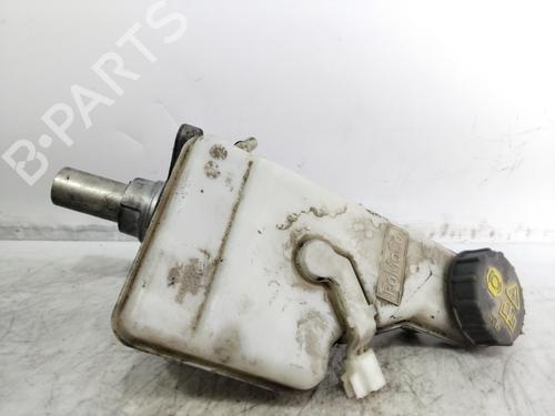 Used Brake master cylinder FORD FOCUS III Saloon 1.0 EcoBoost (125 hp) 25467395