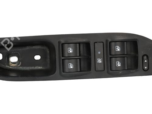 Used Left front window switch FIAT TIPO Hatchback (356_, 357_) [2016-2025]  30199114