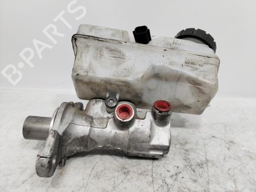 Brake master cylinder RENAULT CAPTUR I (J5_, H5_) | BP28814076M77