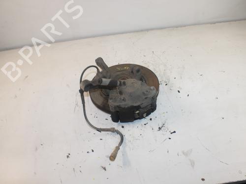 Mangueta delantera izquierda RENAULT CLIO II (BB_, CB_) 1.2 16V (BB05, BB0W, BB11, BB27, BB2T, BB2U, BB2V, CB05,... (75 hp) 17622474