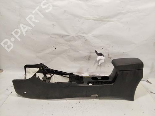 Used Armrest / Center console KIA STONIC (YB) [2017-2025]  26679457