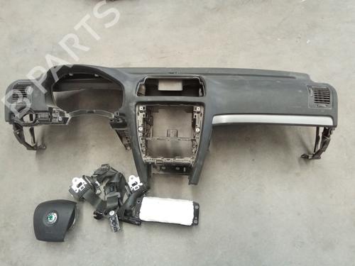 Used Airbag Kit SKODA OCTAVIA I (1U2) [1996-2010]  9829057