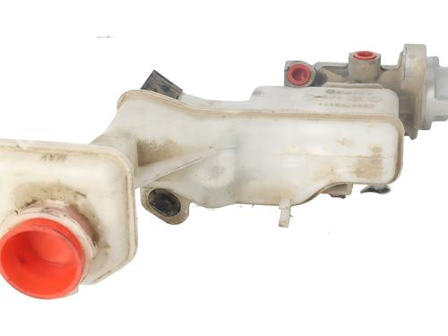 Used Brake master cylinder Brake master cylinder RENAULT KADJAR (HA_, HL_) 1.6 dCi 130 (HLA4) (130 hp) 33982708 33982708