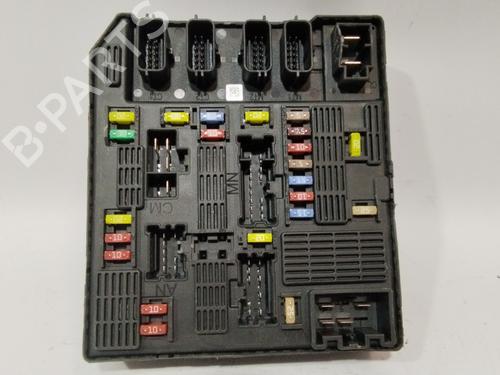 Used Fuse box RENAULT SCÉNIC III (JZ0/1_) [2008-2016]  28725467