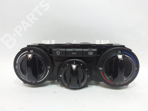 Used Climate control Climate control PEUGEOT 208 I (CA_, CC_) 1.2 GPL (82 hp) 10041121 10041121