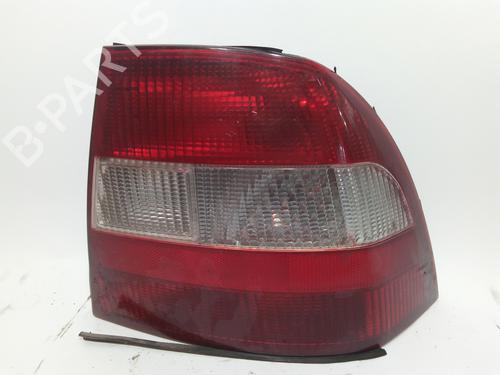 Used Right taillight OPEL VECTRA B (J96) [1995-2004]  10635167