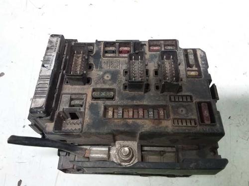 Used Fuse box CITROËN C5 I (DC_) 2.2 HDi (DC4HXB, DC4HXE) (133 hp) 8579159