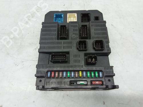 Used Fuse box PEUGEOT 308 I (4A_, 4C_) [2007-2016]  8584044