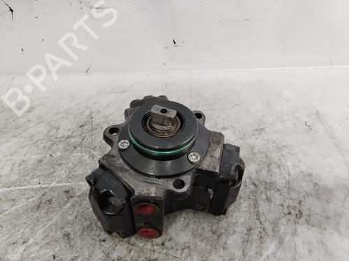 Used Injection pump MERCEDES-BENZ C-CLASS (W203) [2000-2007]  27564178