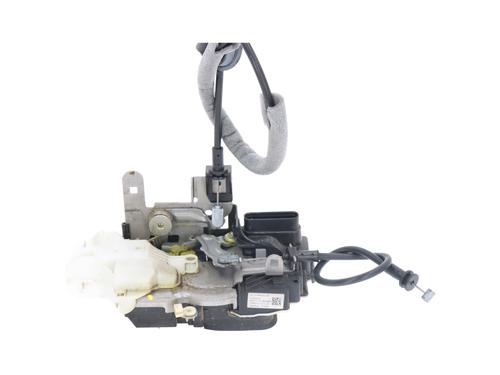 Venstre foran lås VOLVO V40 Hatchback (525) D3 (150 hp) 30926288