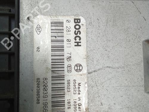 Engine control unit (ECU) RENAULT MEGANE II Saloon (LM0/1_)  | BP8583986M57 