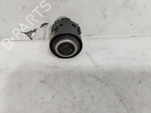 Used Switch NISSAN MICRA V (K14) [2016-2025]  27579306