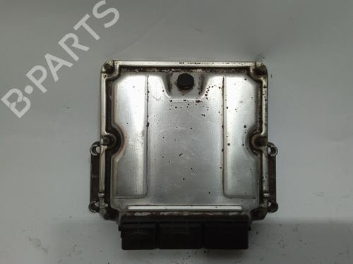 Used Engine control unit (ECU) RENAULT LAGUNA II (BG0/1_) 2.2 dCi (BG0F) (150 hp) 10626522