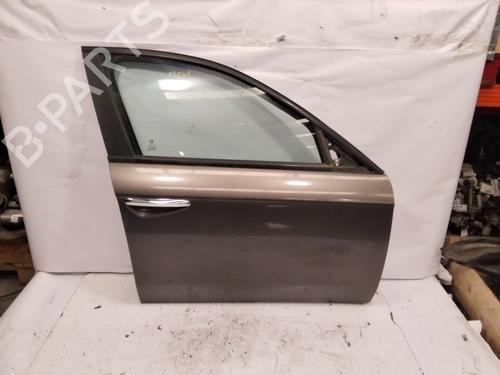 Used Right front door ALFA ROMEO 159 (939_) 1.9 JTDM 16V (939AXC1B, 939AXC12) (150 hp) 26239136