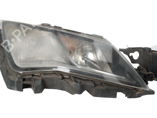 right-headlight-seat-leon-st-5f8-2012-2013-2014-2015-2016-2017-2018-2019-2020-32999674 main image