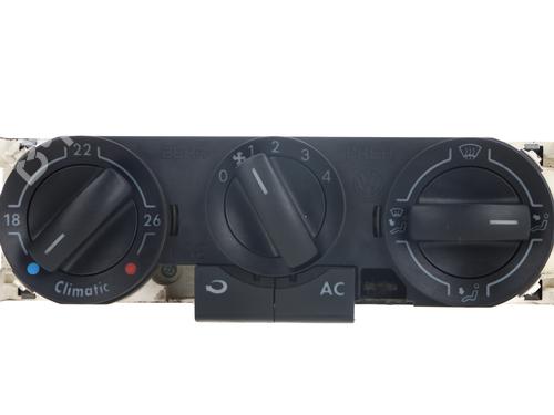 climate-control-vw-polo-iv-9n_-9a_-2001-2002-2003-2004-2005-2006-2007-2008-2009-2010-2011-2012-2013-2014-32444482 main image